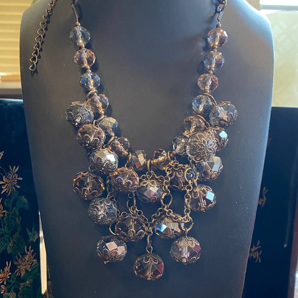 Elegant Multi-Strand Aurora Borealis Beaded Necklace - Picture 3 of 9